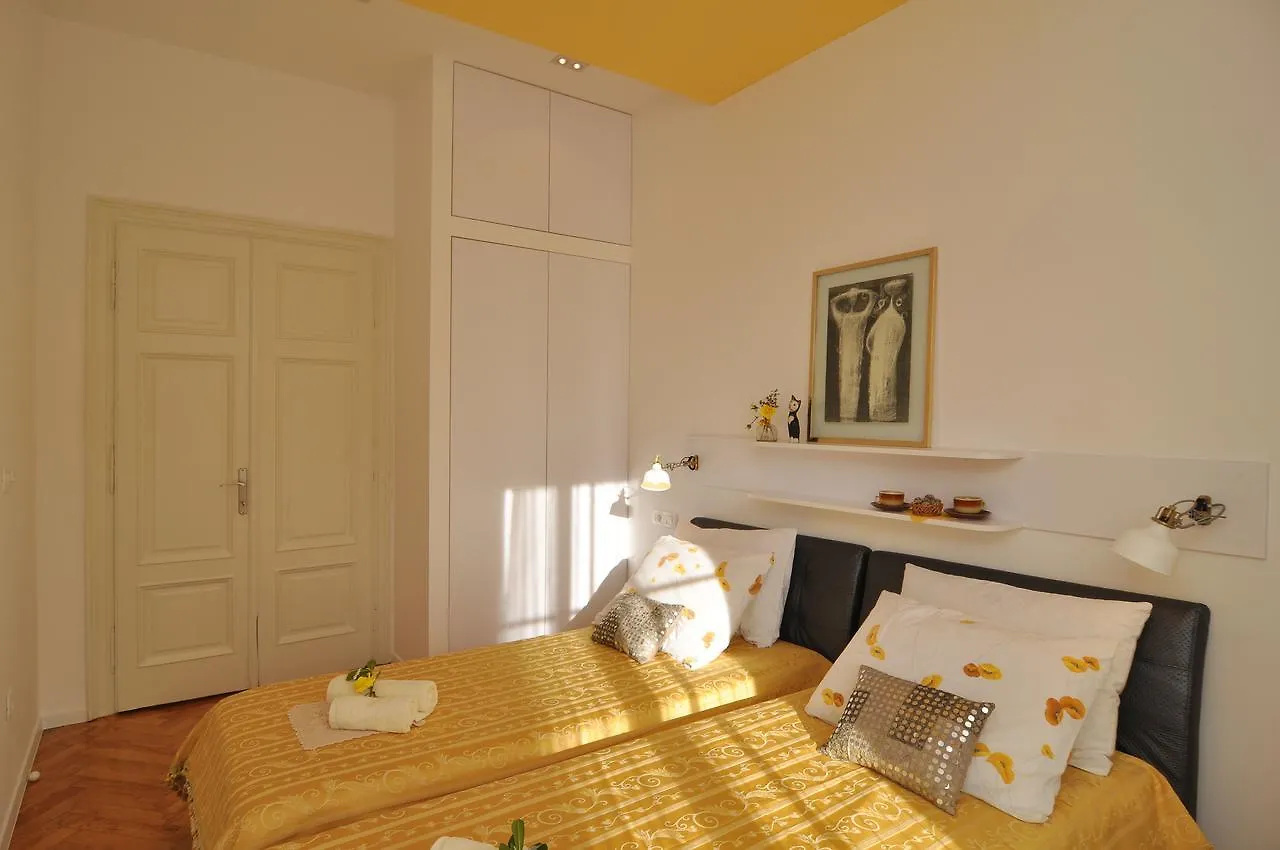 Apartment Barbara Centrum Split 0*,